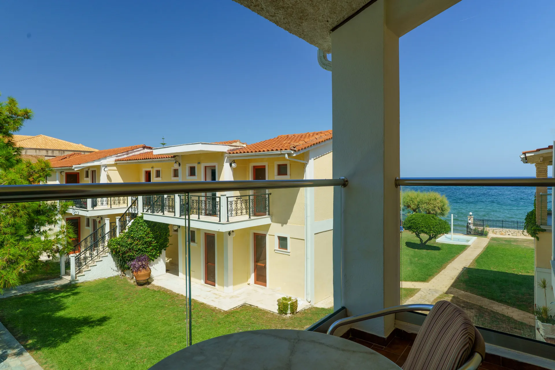 Tiara Holidays - Iliessa Beach Hotel - Classic Double Room Partial Sea View - balcony